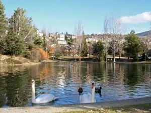 Lac et base de loisirs d'Osséja