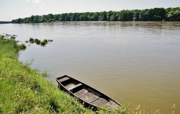 Ousson-sur-Loire - Führer für Tourismus, Urlaub & Wochenende im Loiret