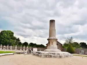 Le monument aux Morts