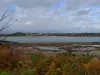 Ein Blick auf die Hafeneinfahrt zu Paimpol Guilben