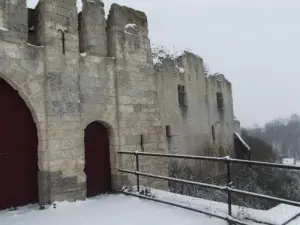 Picquigny Schloss