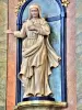 Statue in the choir of the church (© J.E)