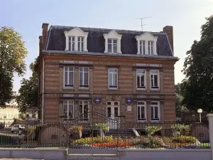 Poissy Tourist Office