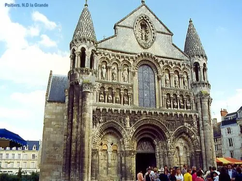 Église Notre-Dame la Grande - Monument à Poitiers