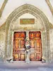 Central portal of the Saint-Hippolyte collegiate church (© Jean Espirat)