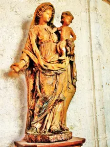 Maria en kind, in de Collegiale kerk Saint-Hippolyte (© Jean Espirat)