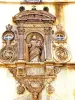 Niche à coquille, avec Vierge à l'Enfant, cour du couvent des Ursulines (© Jean Espirat)