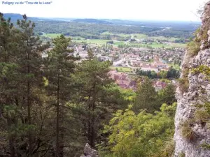 Poligny zicht op het maangat