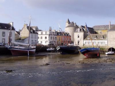 Pont L Abbe Tourism Holidays Weekends