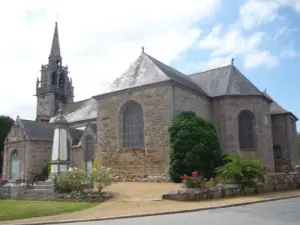 Kirche im Zentrum von Prat