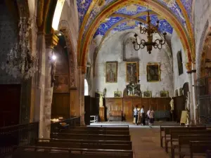 Intérieur de l'église Saint-Corneille