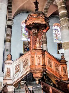 Kerk preekstoel (© JE)