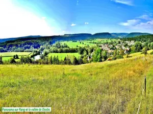 Panorama vanuit de oosthelling (© Jean Espirat)