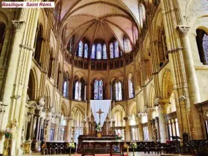 Basilique Saint-Remi - Choeur (© Jean Espirat)