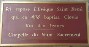 Informationen zu Saint-Rémi (© JE)