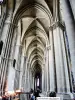 Cattedrale - Bassa lato nord (© Jean Espirat)