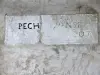 Inschrift aus dem Jahr 1903, auf der Fassade eines Wohnhauses von Remoray (© J.E)