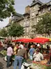 Lices markt (© Gemeente Rennes - ​​Didier Gouray)