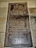 Надгробная плита в церкви (© J.E)