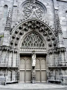 Portail ouest de Notre-Dame du Marthuret (© J.E)