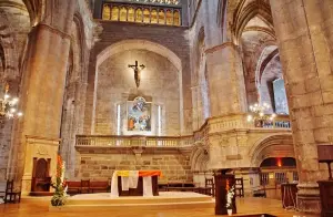 Interior da catedral