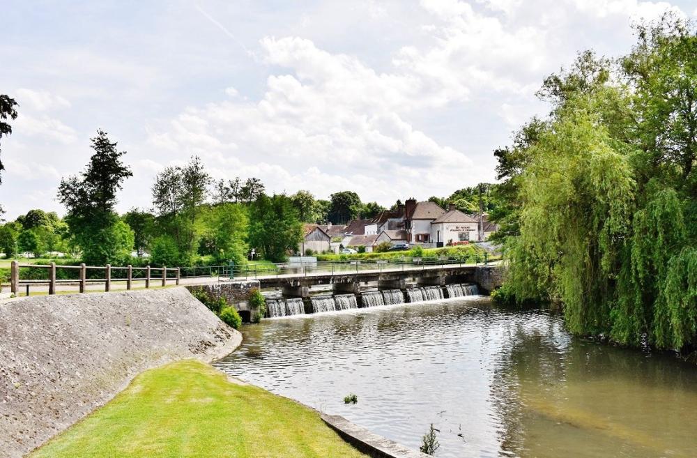 Photos RognylesSeptÉcluses Tourism, Holidays & Weekends