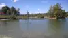 湖泊Romagnieu - 自然景点在Romagnieu