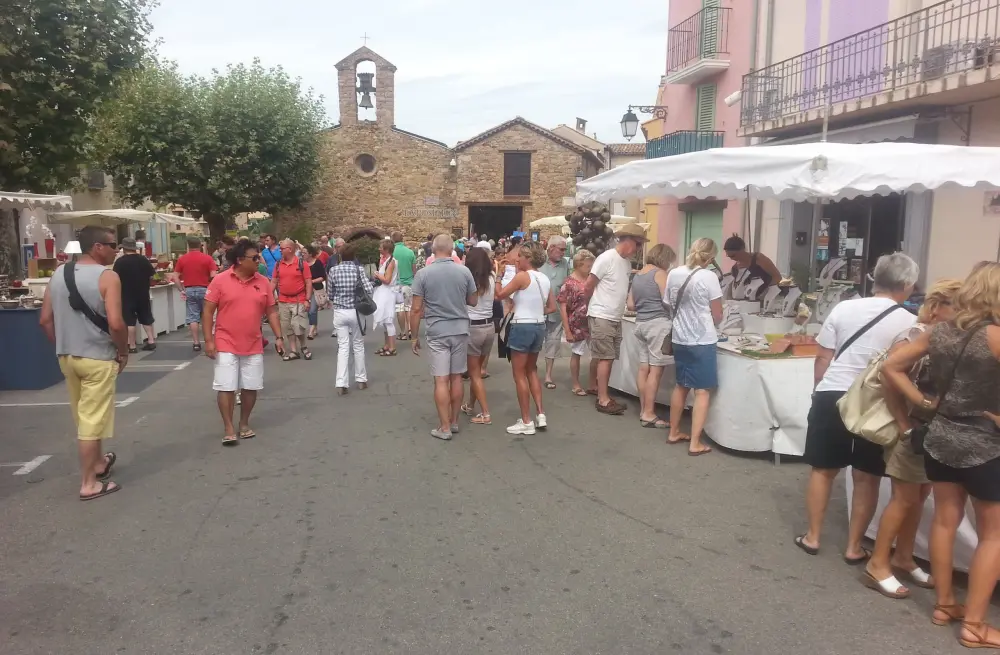 Roquebrune-sur-Argens - Marché potier de Roquebrune-sur-Argens