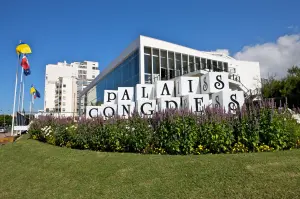 Palais des Congrès (© Posto de Turismo - M. Chaigneau)