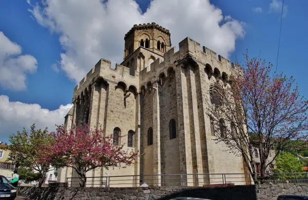 La iglesia de Saint-Léger.