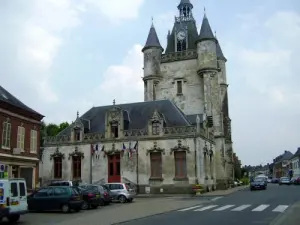Rathaus und Glockenturm