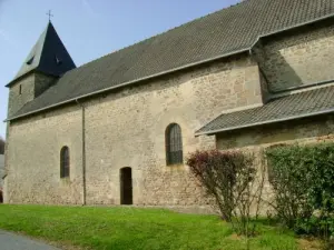 Kirche Saint-Amand-Magnazeix