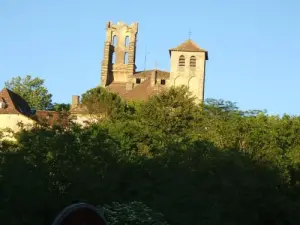 Saint-Avit-Sénieur vista da estrada Cadouin