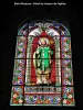 Stained glass window of the church choir (© Jean Espirat)