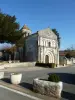 Iglesia de Saint-Césaire - Monumento en Saint-Césaire