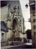 Porte latérale de l'église