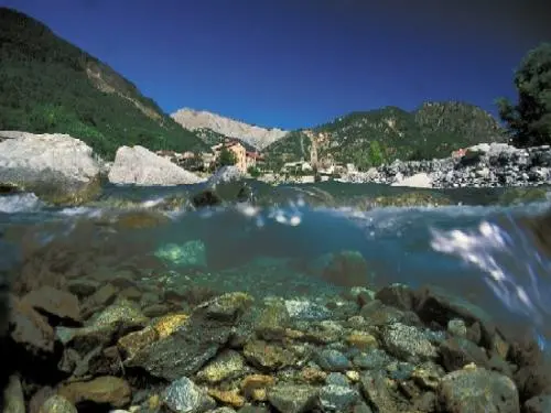 Saint-Étienne-de-Tinée - Guia de Turismo, férias & final de semana nos Alpes-Marítimos