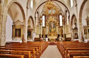 The interior of the Saint-Geniez church