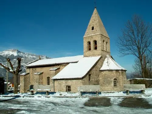 Kerk Saint-Georges - Monument in Saint-Georges-de-Commiers