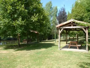 picnic area beside the Gartempe
