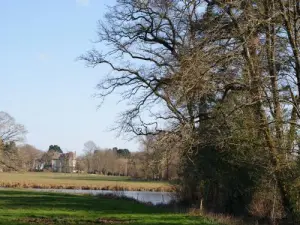 The White Castle met uitzicht op de Bois Rouaud