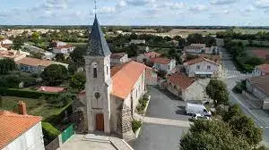 La chiesa e la sua meridiana