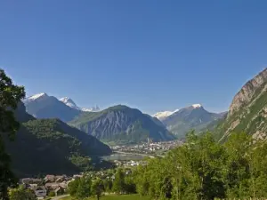 Ver Saint-Jean-de-Maurienne