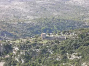 Le Castellet, uma antiga fazenda do século 18