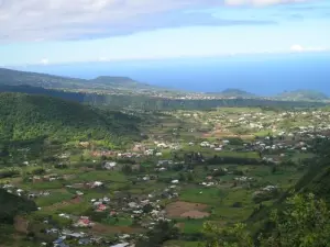 格雷格平原村