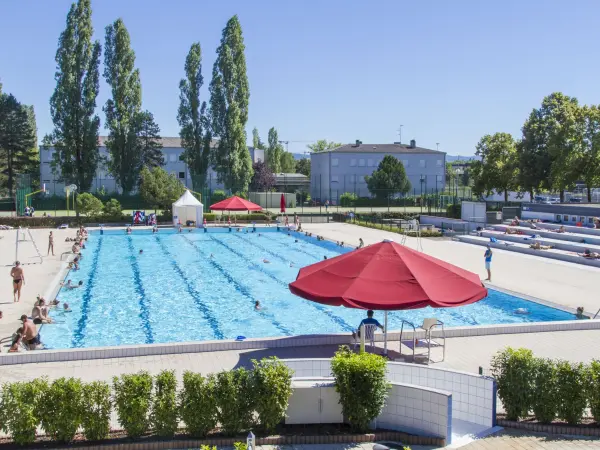 Piscine Pierre-de-Coubertin - Lieu de loisirs à Saint-Louis