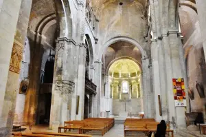 大聖堂の内部