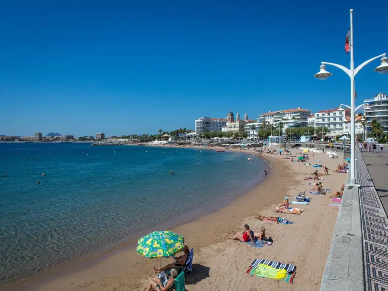 Plage du Veillat - Lieu de loisirs à Saint-Raphaël