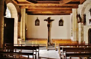 L'intérieur de l'église Saint-Saturnin