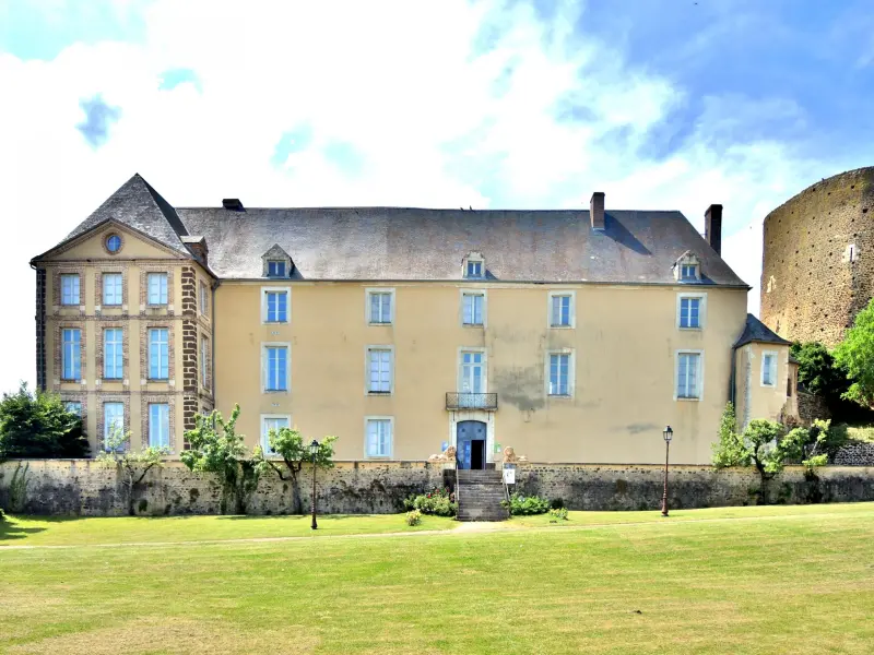 Musée Colette - Lieu de loisirs à Saint-Sauveur-en-Puisaye